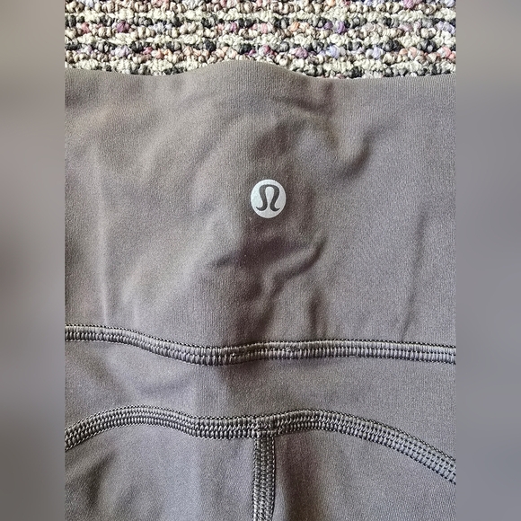 Lululemon Athletica Olive Leggings - Picture 3 of 8